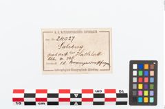 Etikett zu Bronzearmreif (NHMW-PRAE-024027)